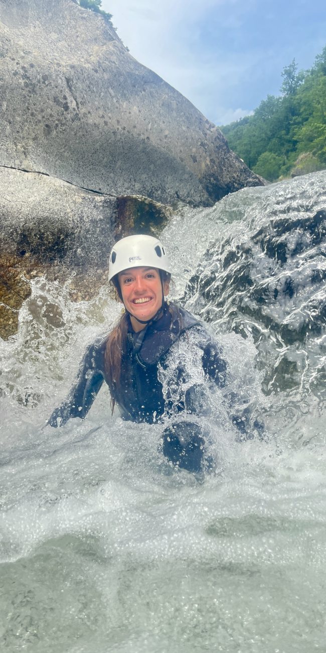 Canyoning Ardeche met gids nederlandstalig lokaal familie uitjes