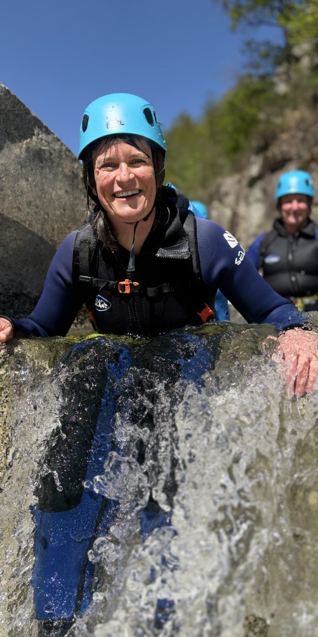 Sourire de cascade piscines naturelles de chassezac canyoning