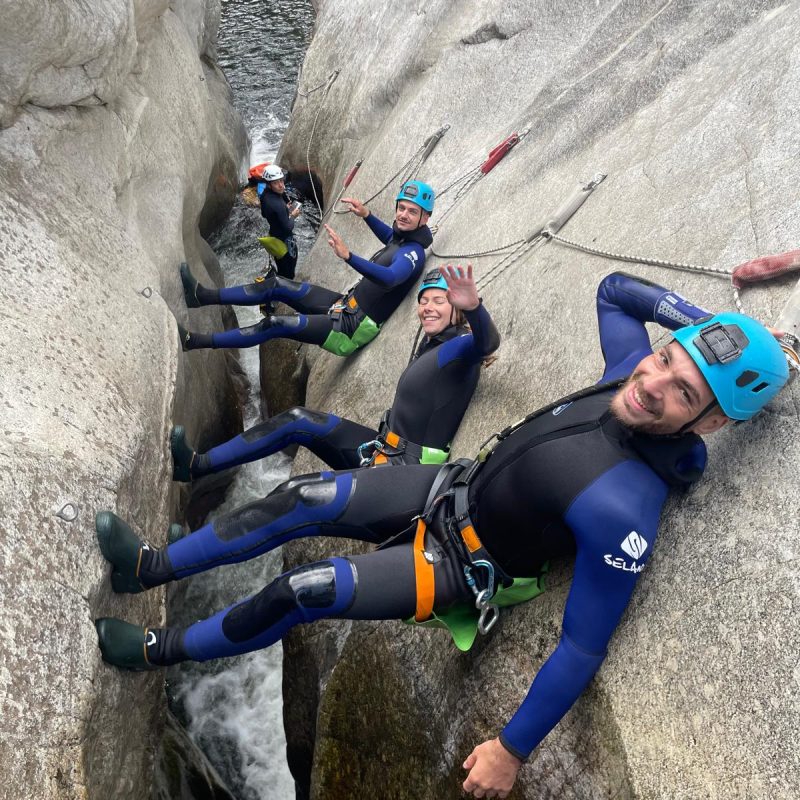 Canyon intermediare main courant