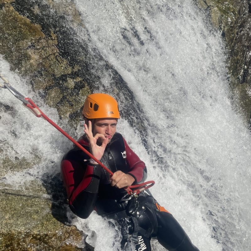 Cascade rappel canyoning Chassezac
