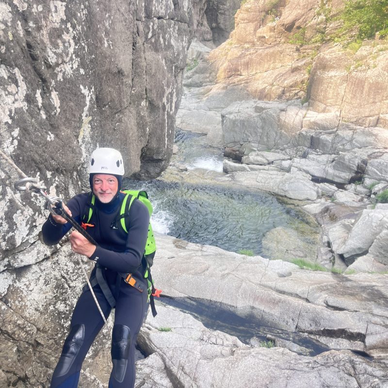 Rappel descente de falaises en ardeche
